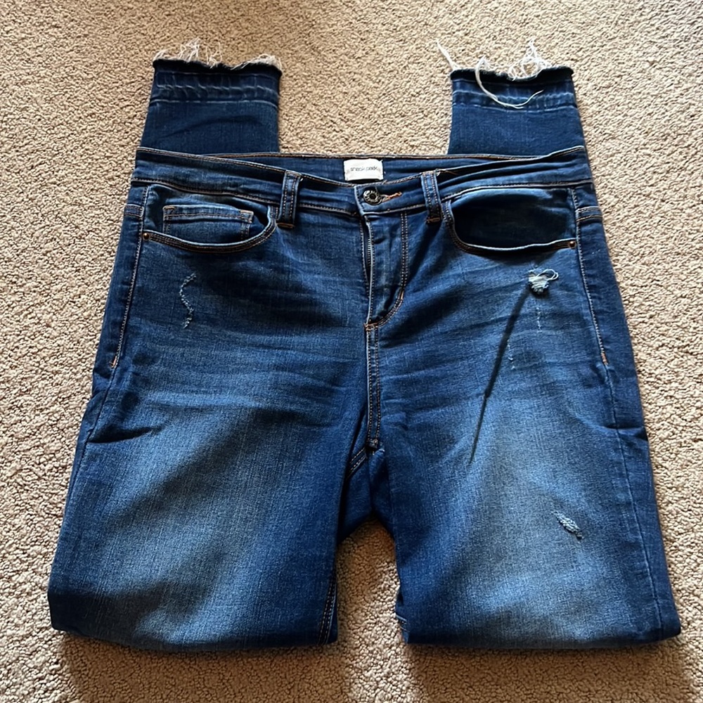Sneak Peek ladies size 11 mid rise skinny jeans - Picture 2 of 3